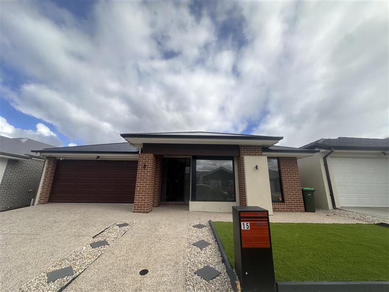 Image of 15 Pickering Crescent