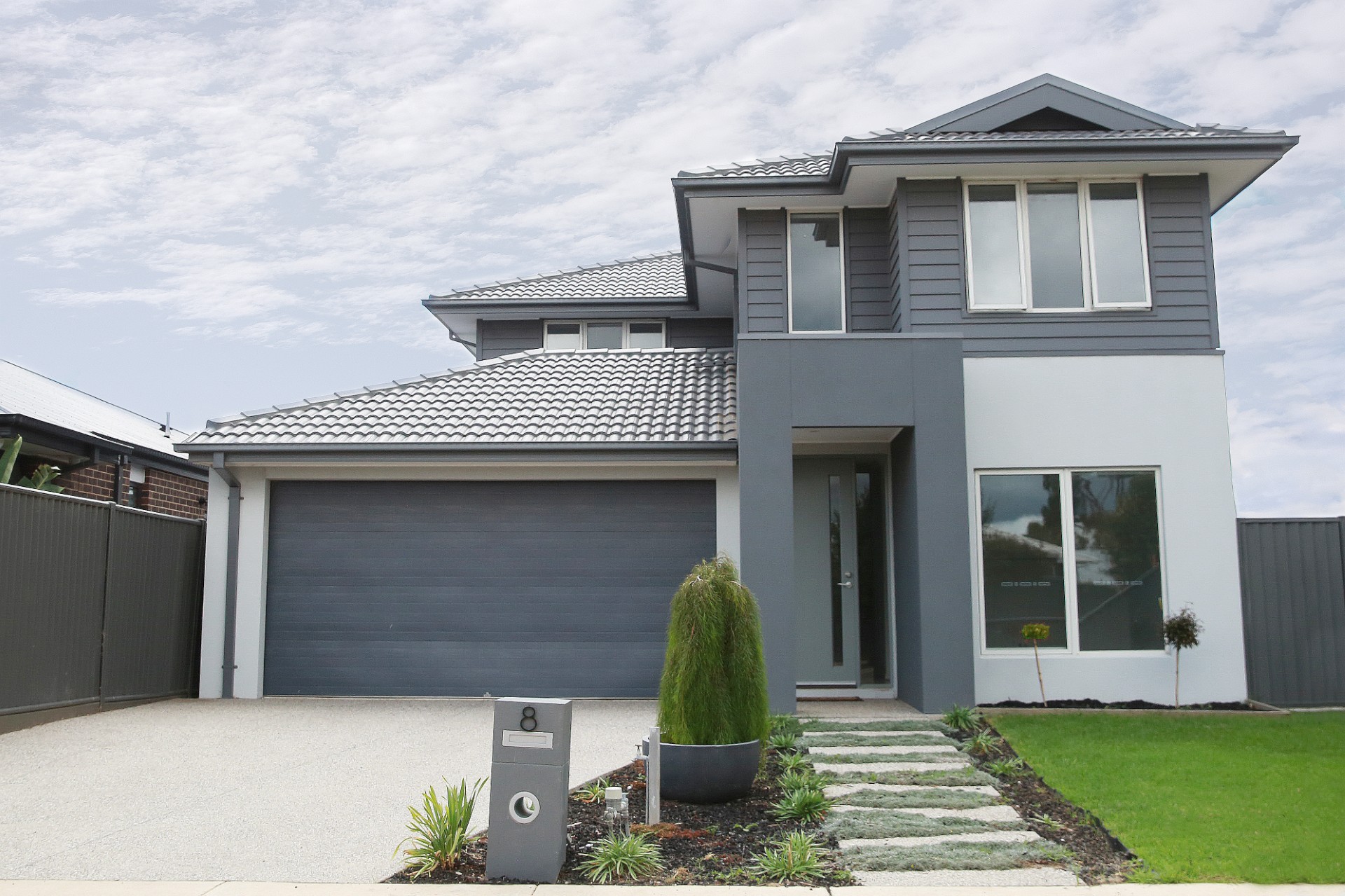 8 Wedge Tail Court, LARA