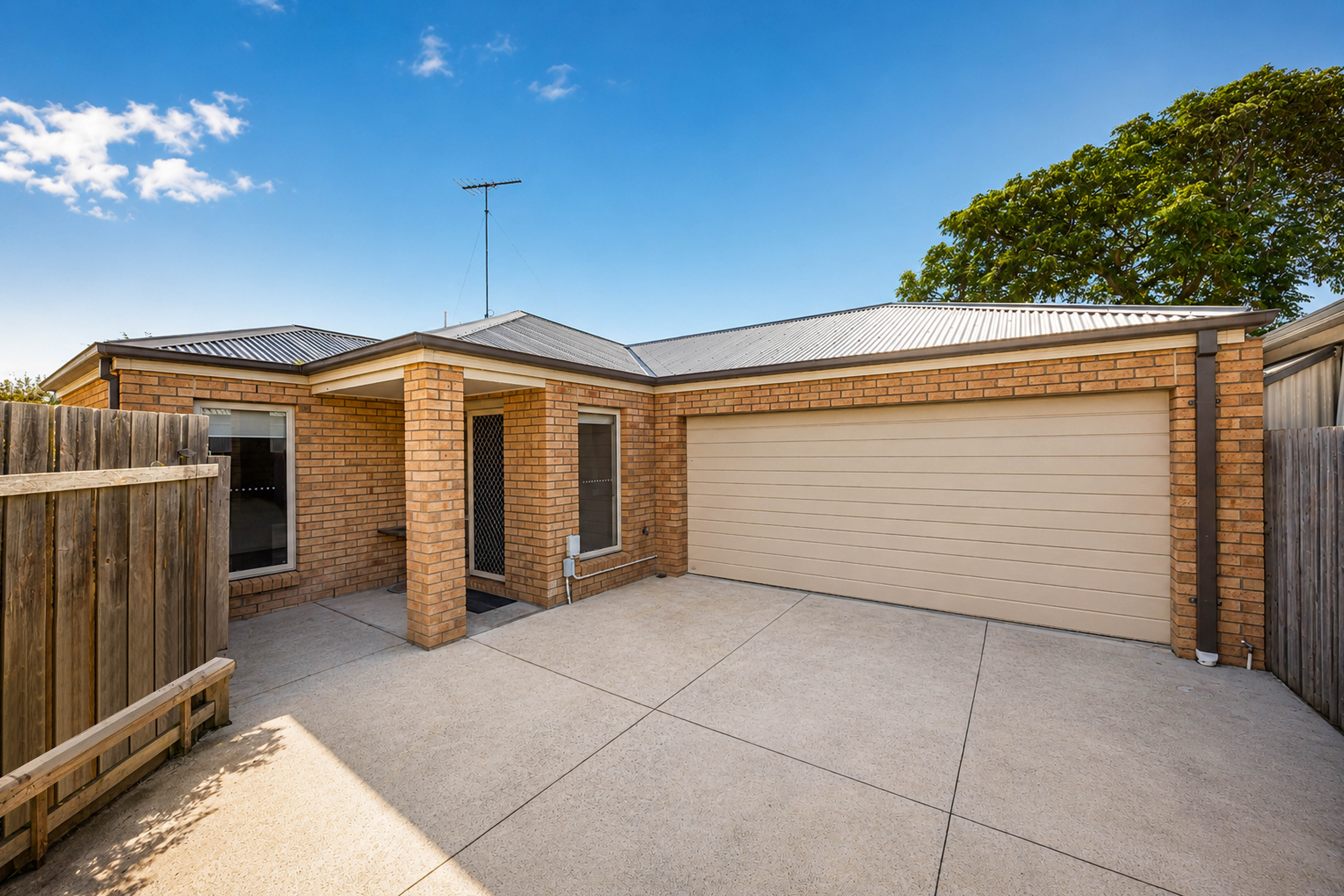 103 McClelland Avenue, LARA