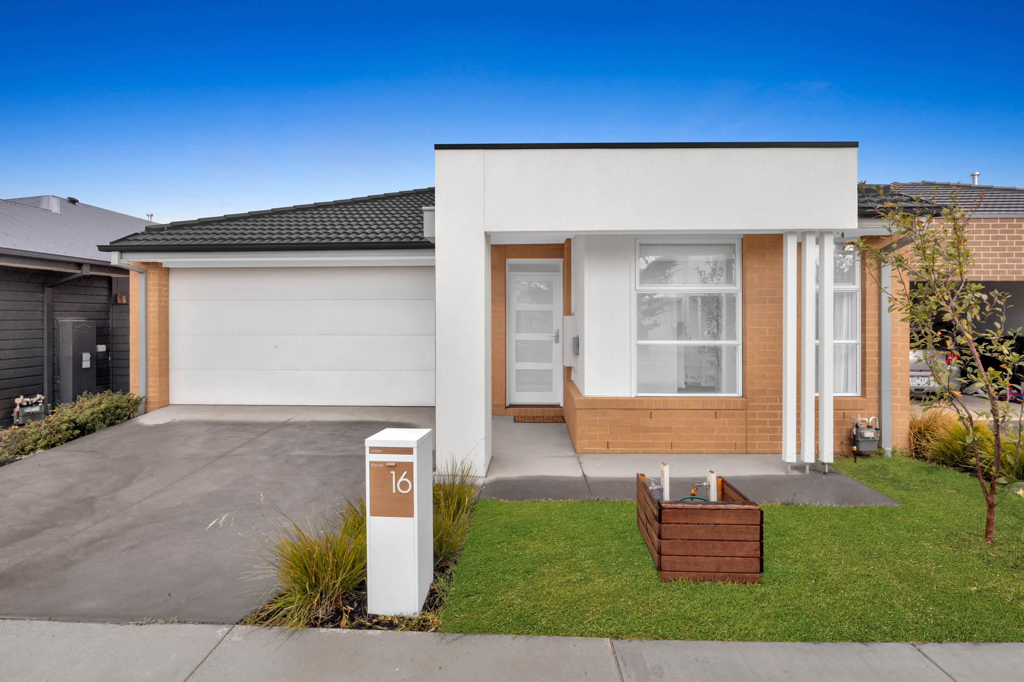 16 Holst Street, ARMSTRONG CREEK