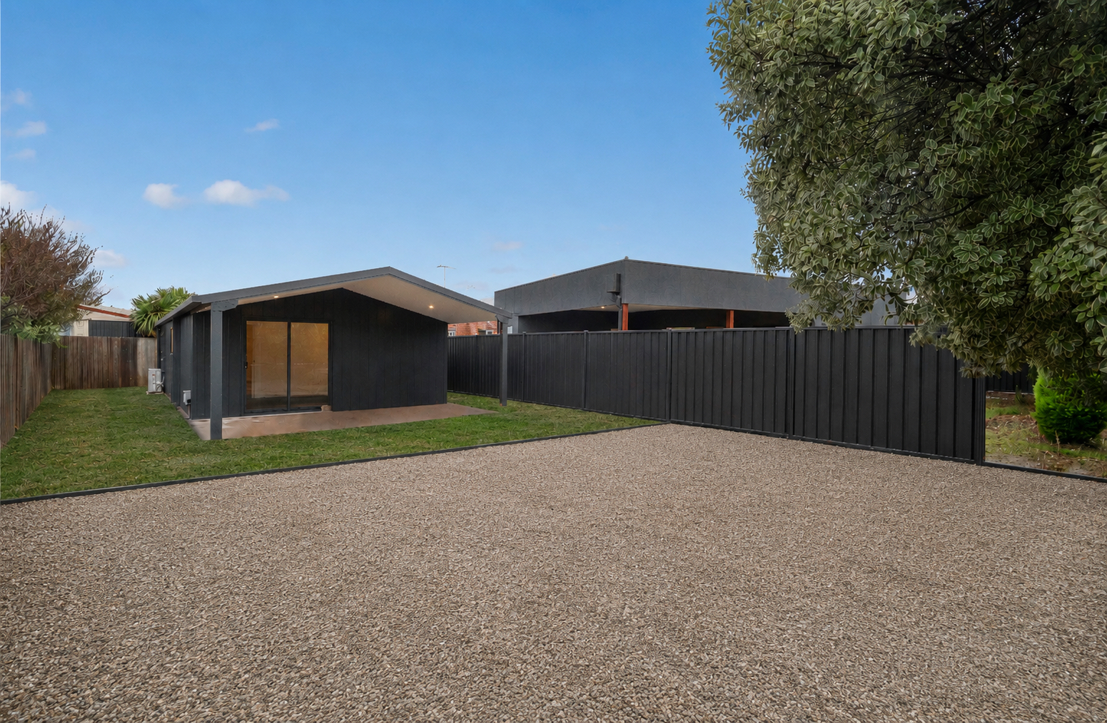 56 Country Gardens Drive, LARA