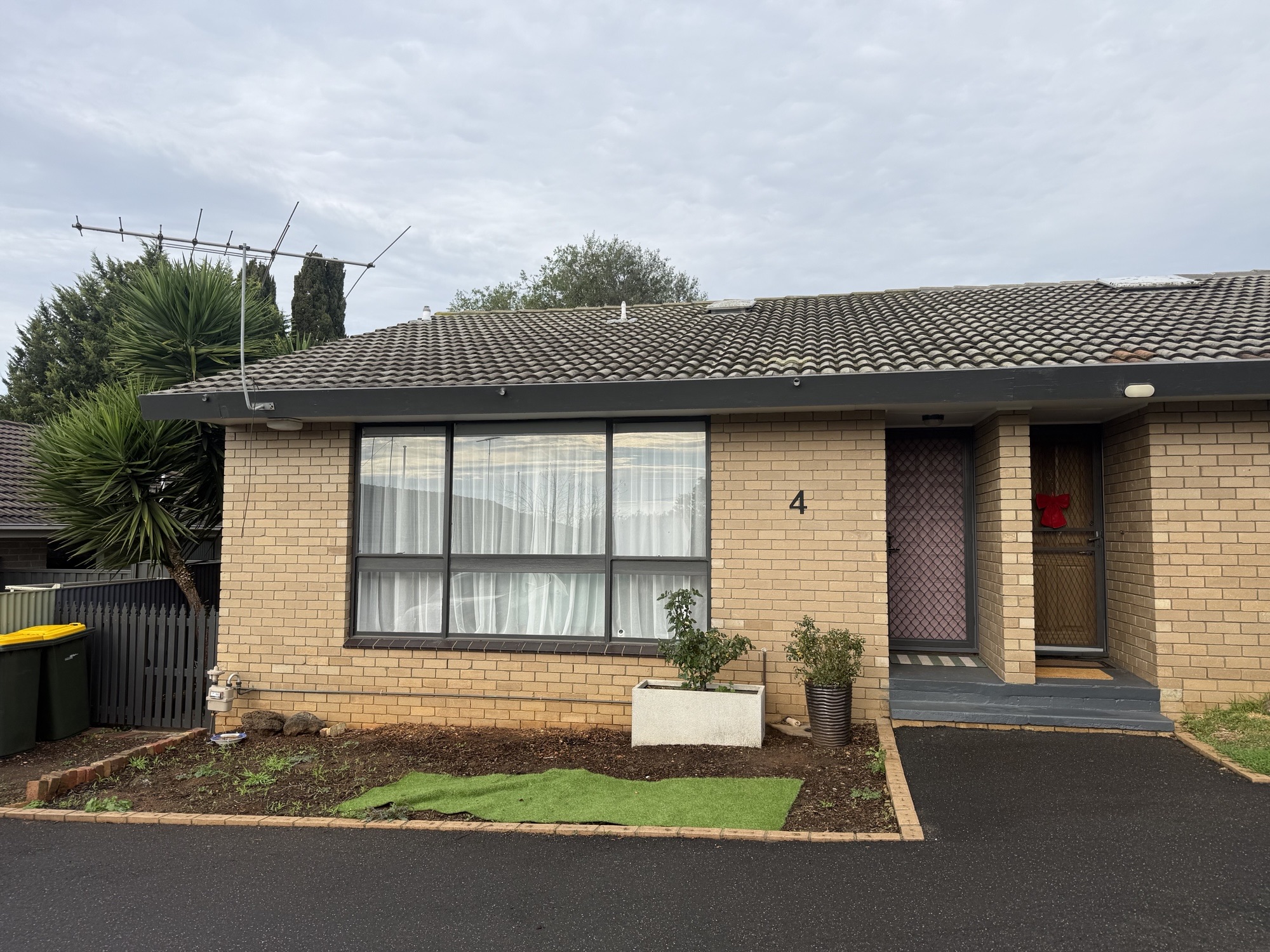25 Hutcheson Avenue, HIGHTON