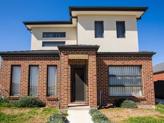 40 Benetti Drive, LARA