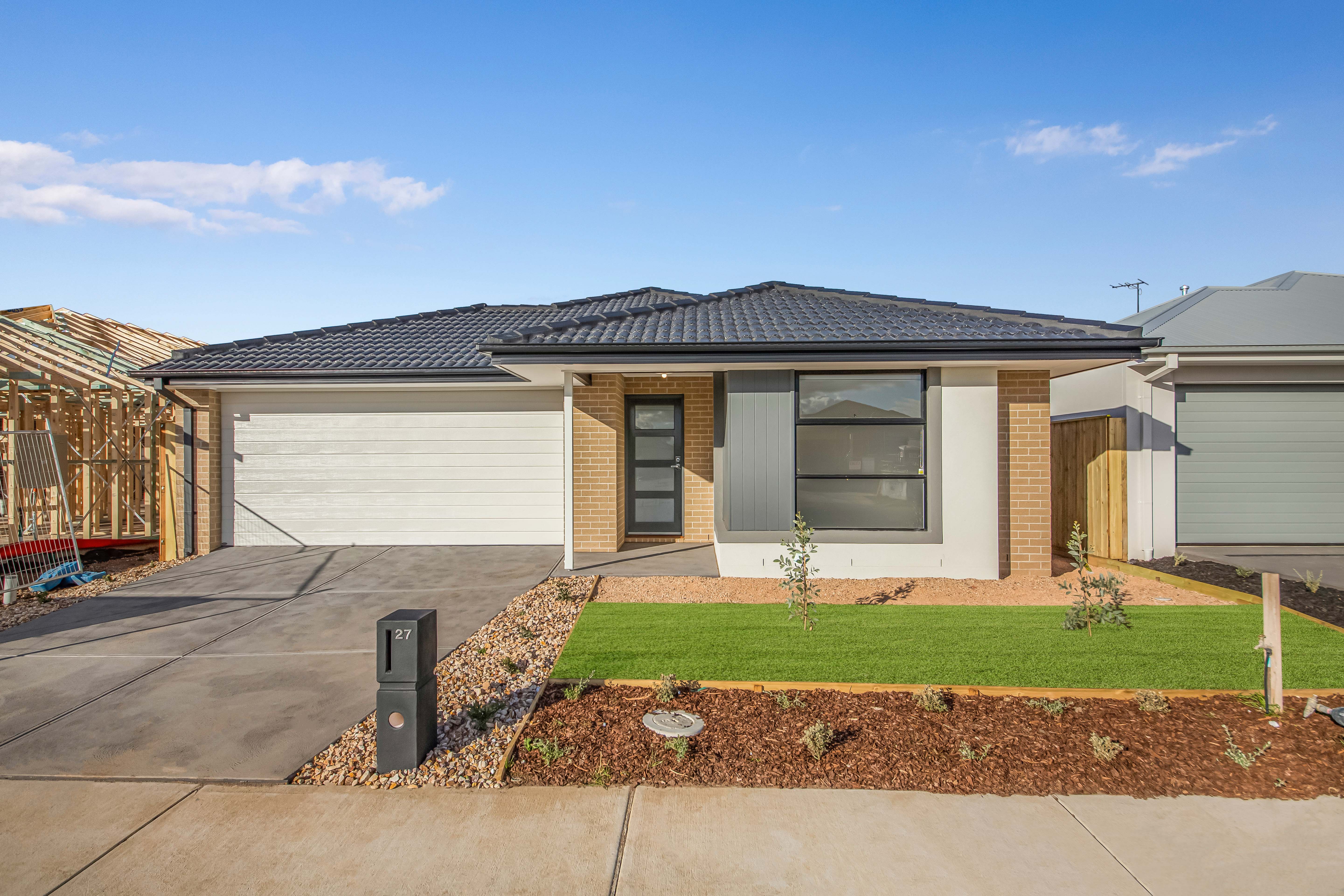 27 Coromandel Drive, LARA