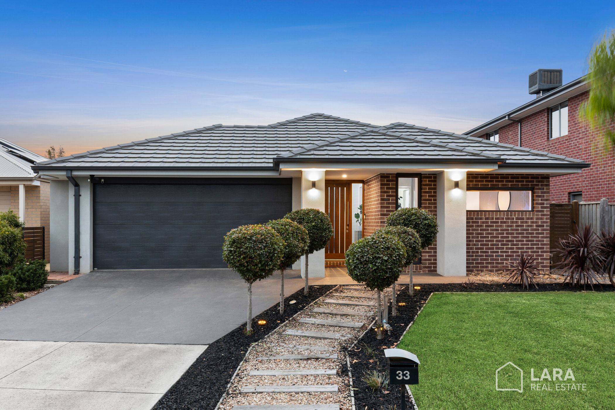 33 Manzeene Avenue, LARA