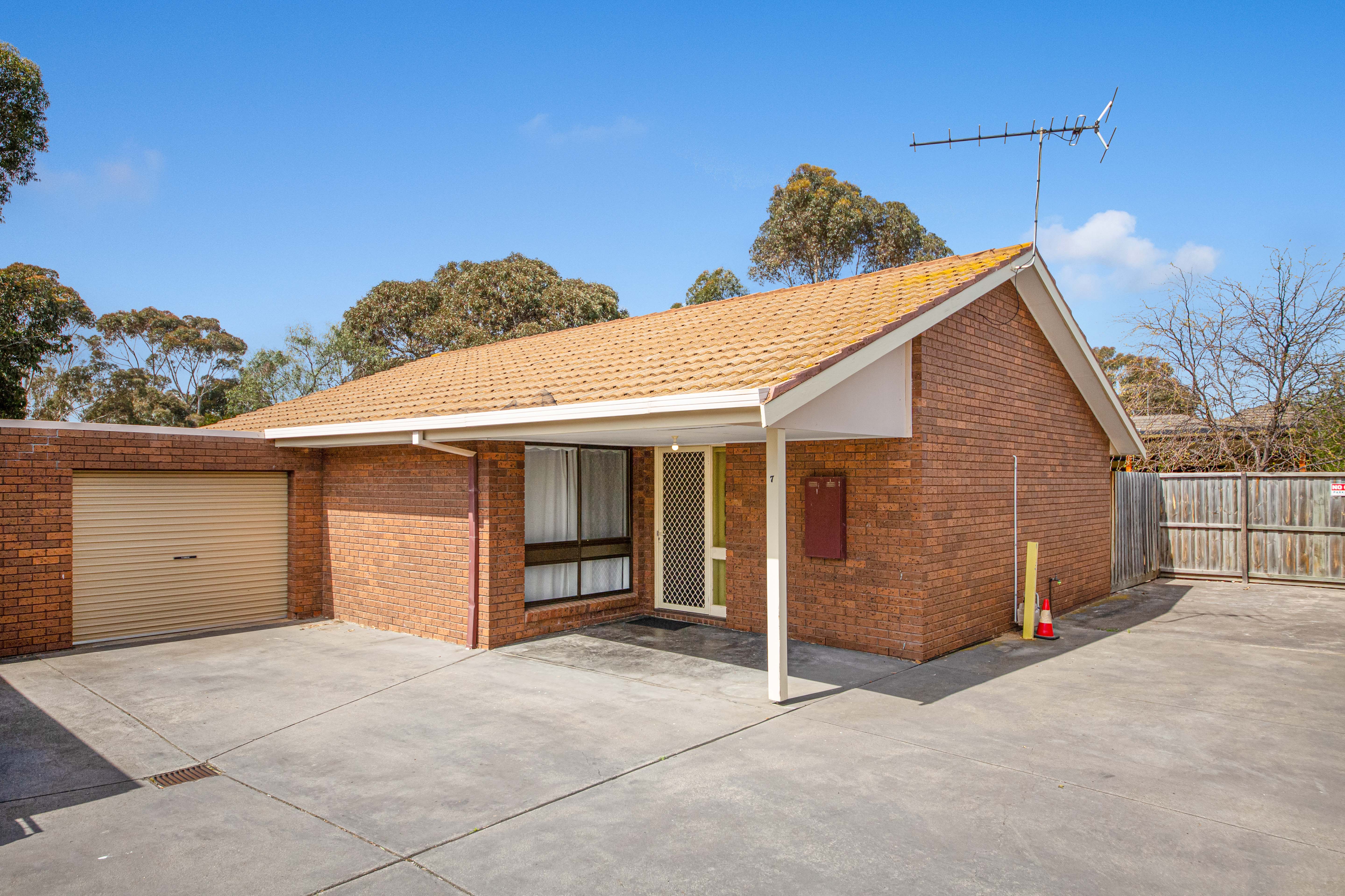 Image of 7/14-18 Brunel Close